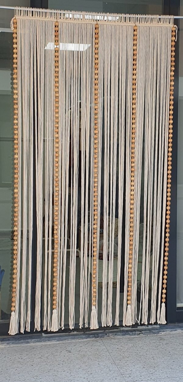 ستارة مكرمية "خيوط وخرز"