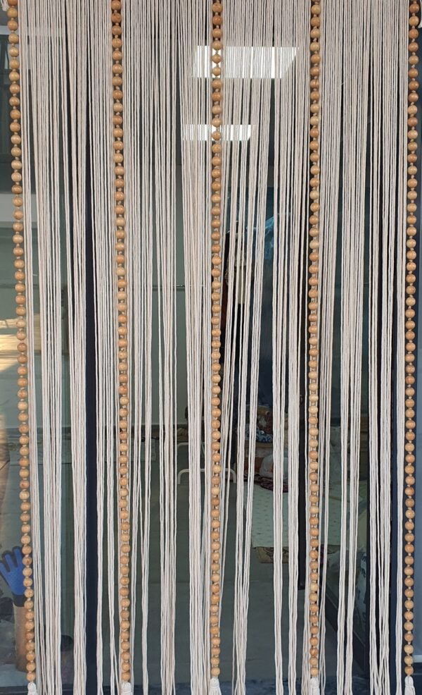 ستارة مكرمية "خيوط وخرز"