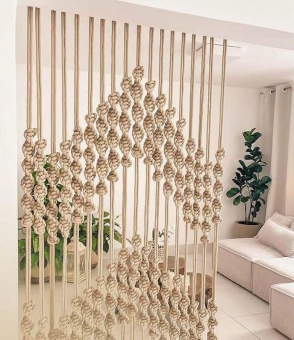 ستارة مكرمية "الأناقة الهندسية"