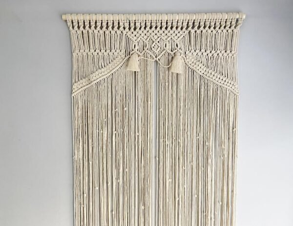 ستارة مكرمية "بوابة النور"